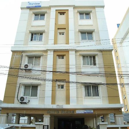 Skyview Suites Hyderabad Exterior foto